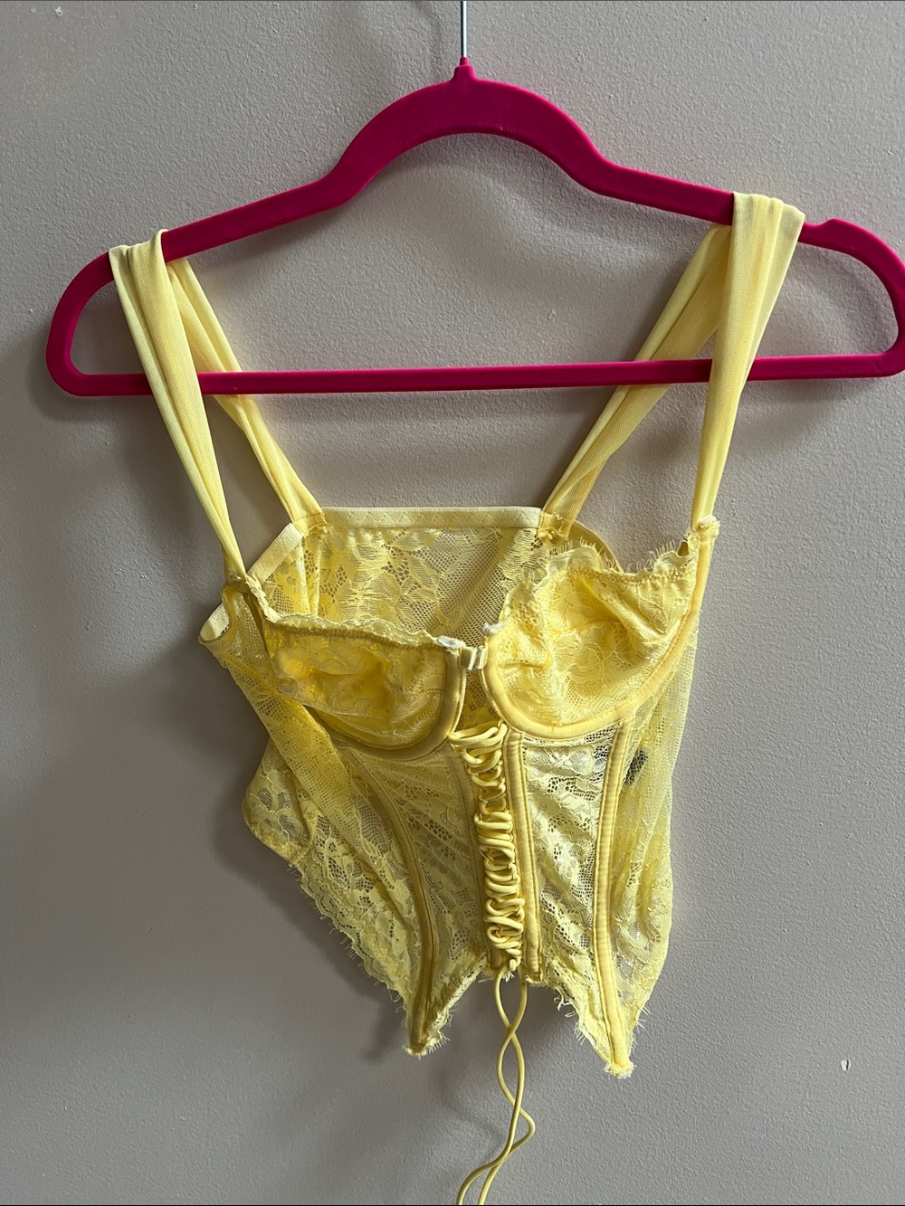 Yellow Lace Bustier With Wide Straps - Women Intimates